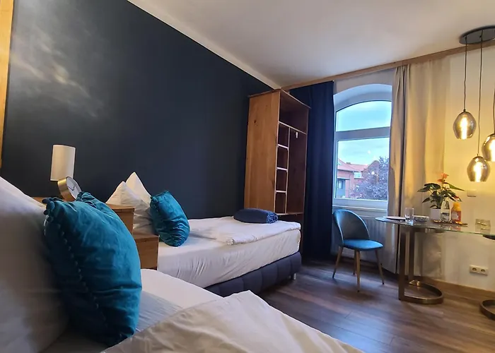 Luna Et Sol Haus Am , Peacock - , Naehe Motorsportarena Seehausen (Borde)