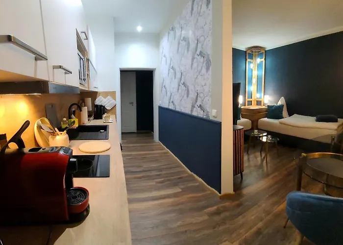 Luna Et Sol Haus Am , Peacock - , Naehe Motorsportarena